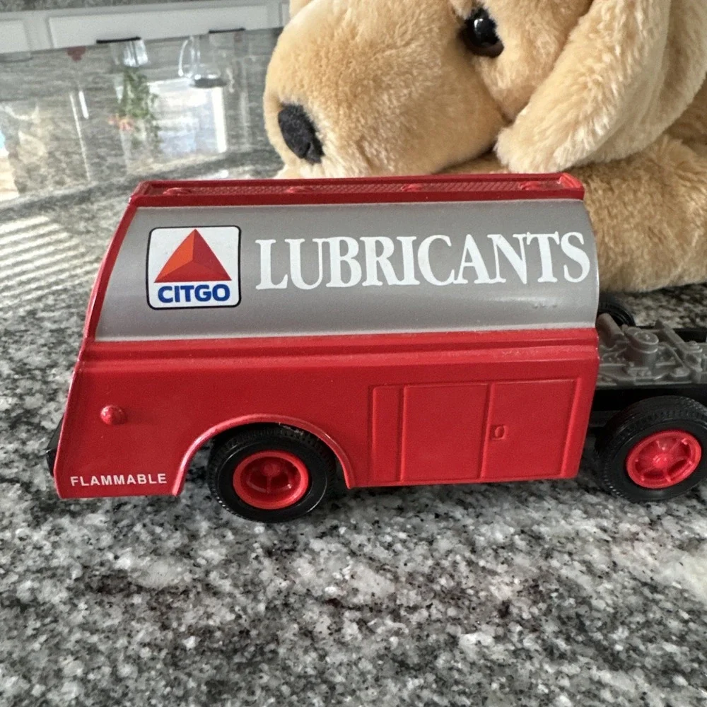 RARE ERTL 1949 TANKER TRUCK CITGO LUBRICANTS #9 IN SERIES‎ Missing Cab